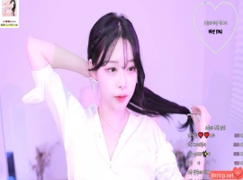 棉花 이태리ෆ naras2 – 个人直播秀（20240807）[1V/5.17G]-巴黎资源分享网