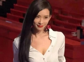 50岁林志玲现身日本活动，大方秀出身材，网友惊呼：说30岁我也信-巴黎资源分享网
